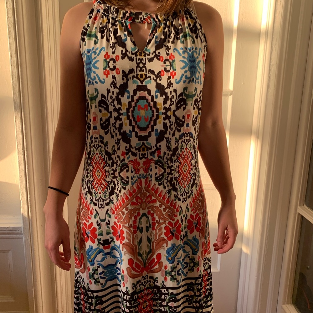 Isle by Melis Kozan- patterned dress